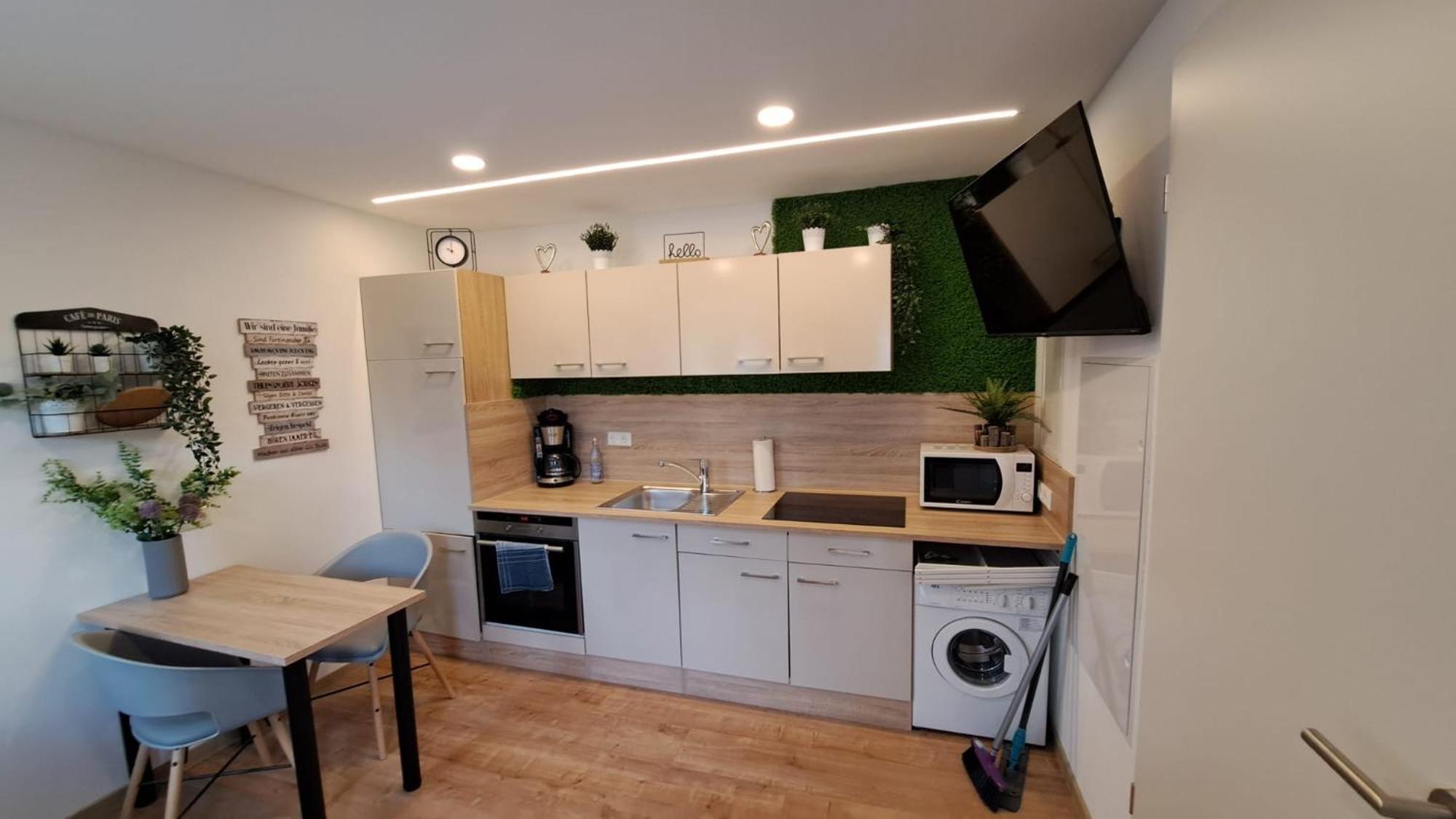 Appartment-Ferienwohnung Mit Kueche, Bad, Kostenlos Wlan, Modern Eingerichtet Roding Exterior photo