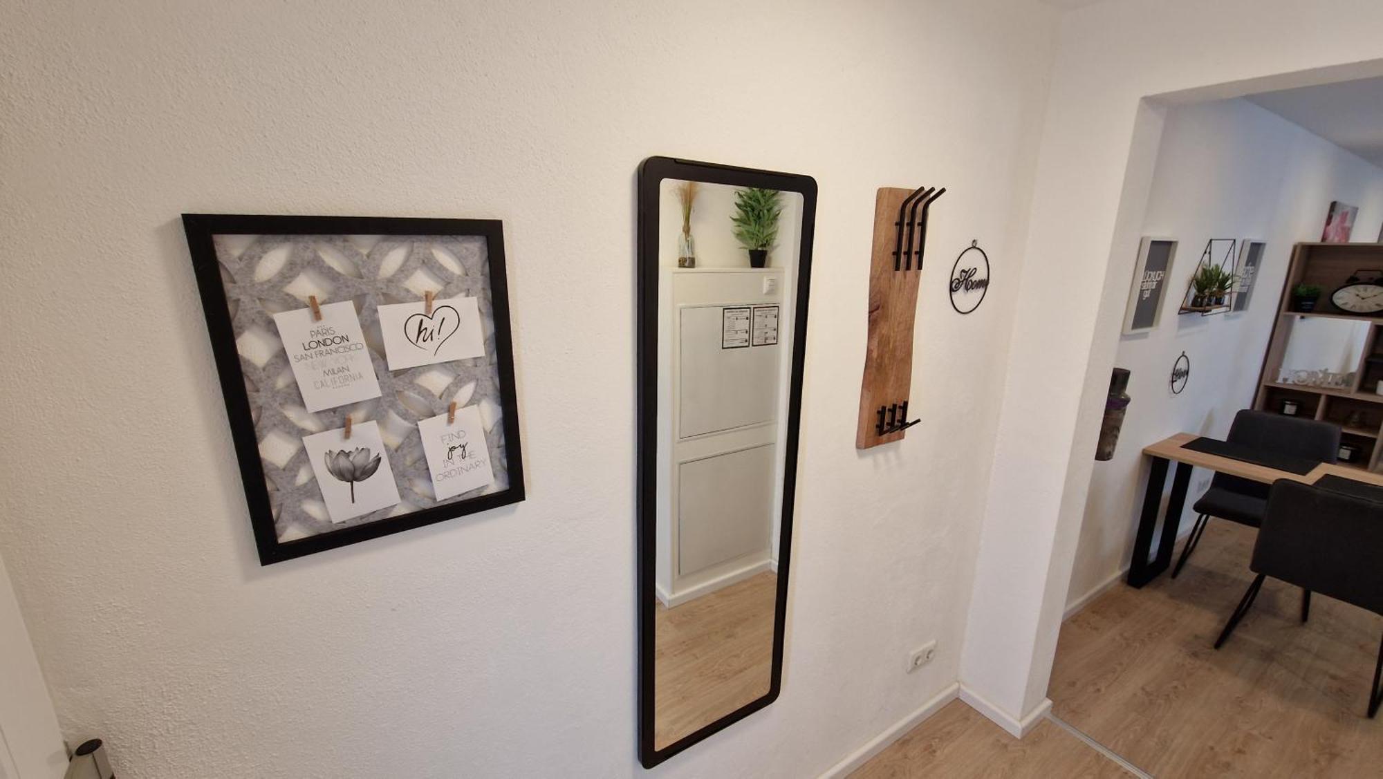 Appartment-Ferienwohnung Mit Kueche, Bad, Kostenlos Wlan, Modern Eingerichtet Roding Room photo