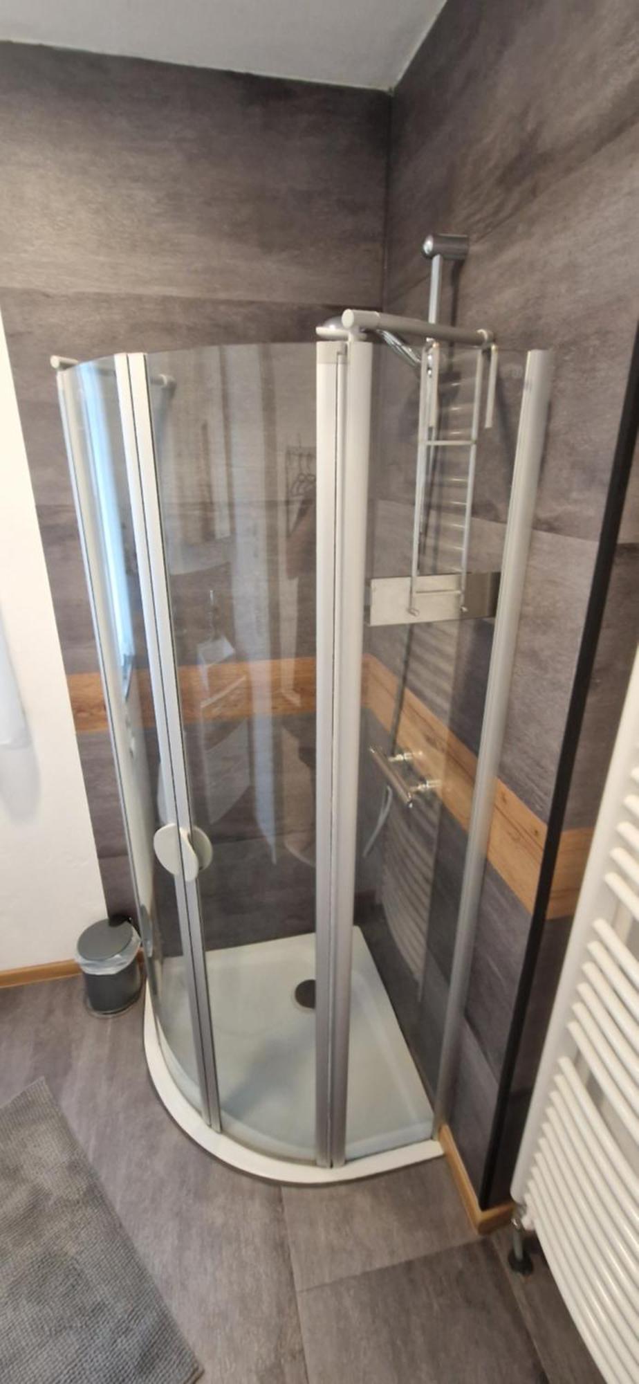 Appartment-Ferienwohnung Mit Kueche, Bad, Kostenlos Wlan, Modern Eingerichtet Roding Exterior photo